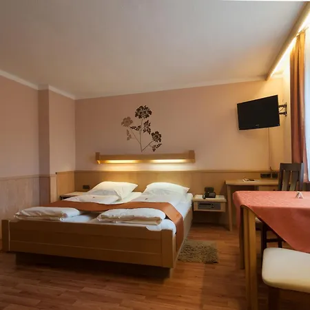 Hotel Rothenburger Hof-2